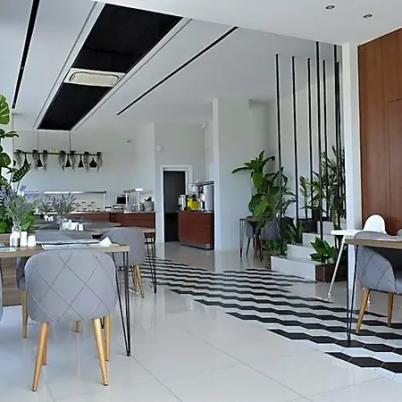 Hills Hotell